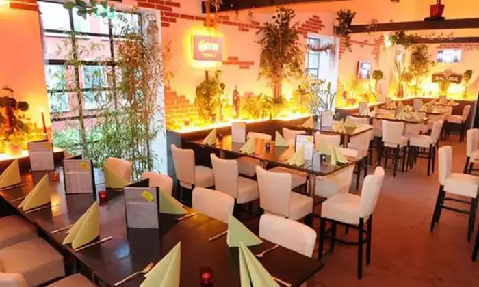 2-Gänge-Menü mit Salatbuffet & Filet Medaillon nach Wahl für 2 oder 4