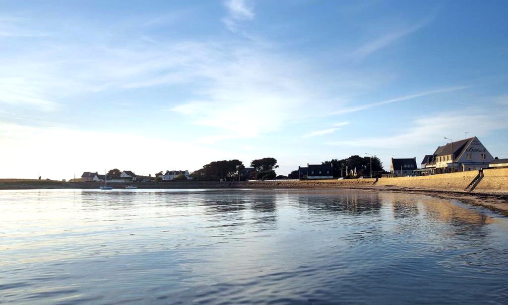 Plouguerneau : chambre double vue mer avec petit-déjeuner en option