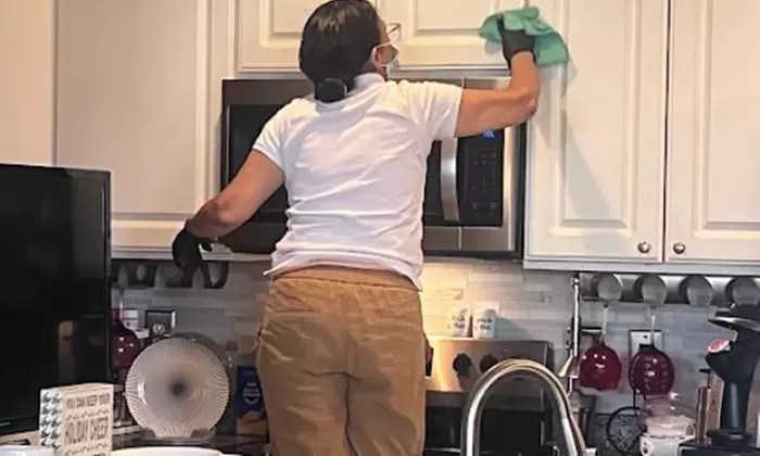 Transform Your Space: 2 or 4-Hour of House Cleaning w/ 1 or 2 Cleaners