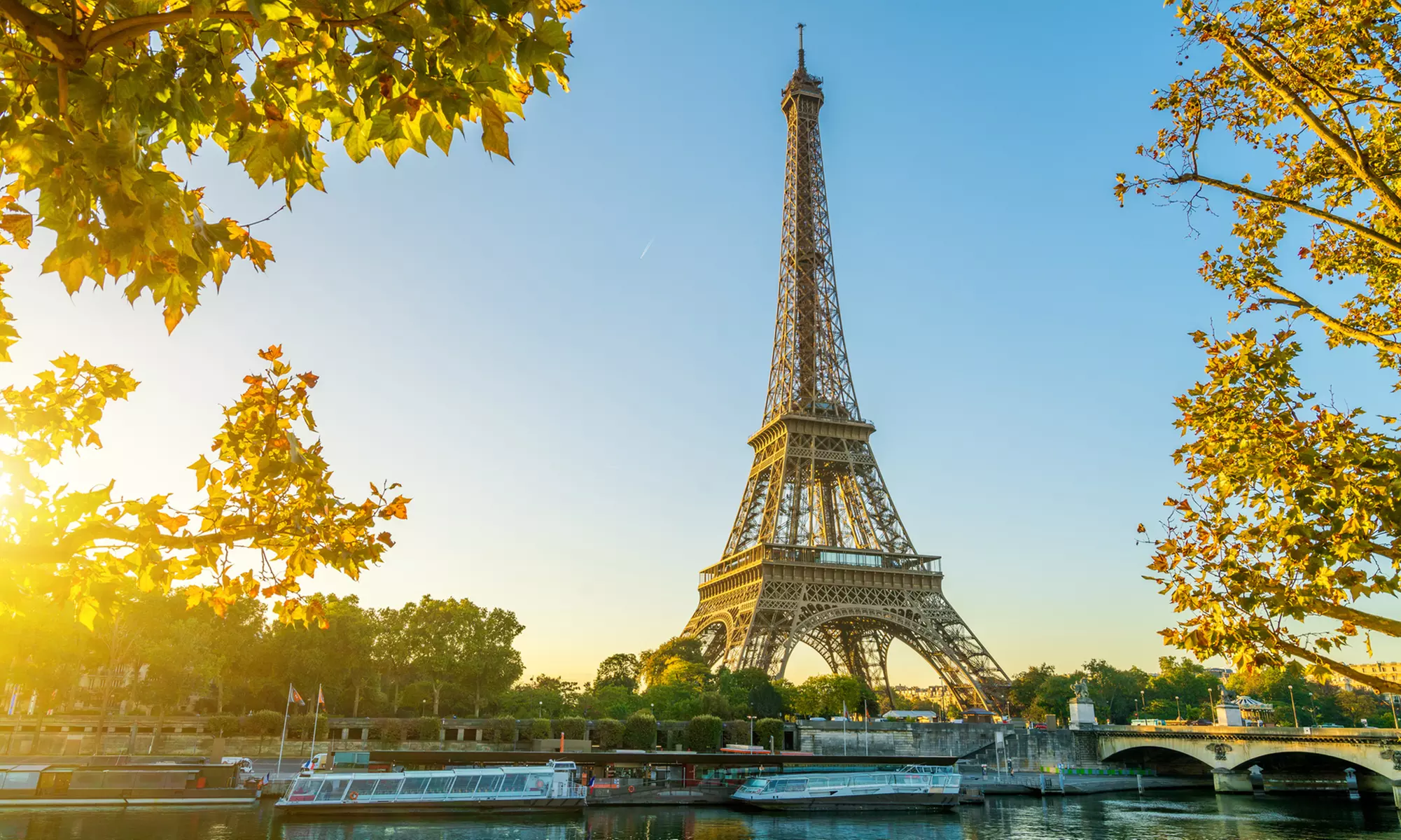 ✈ 7-Day Paris & Disneyland Escape with Air