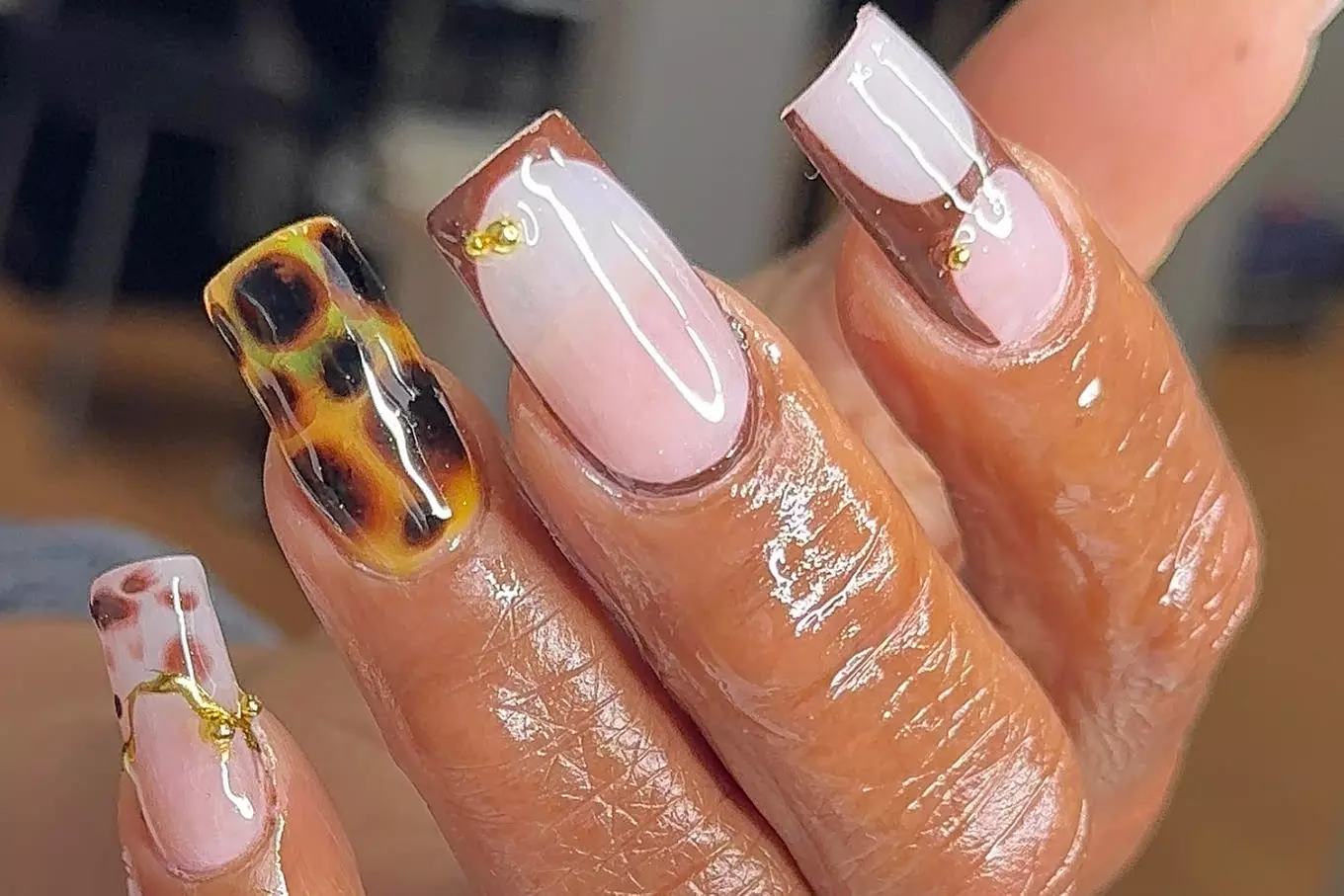 Après Gel Extensions with Optional Simple Nail Art or Gel Pedicure