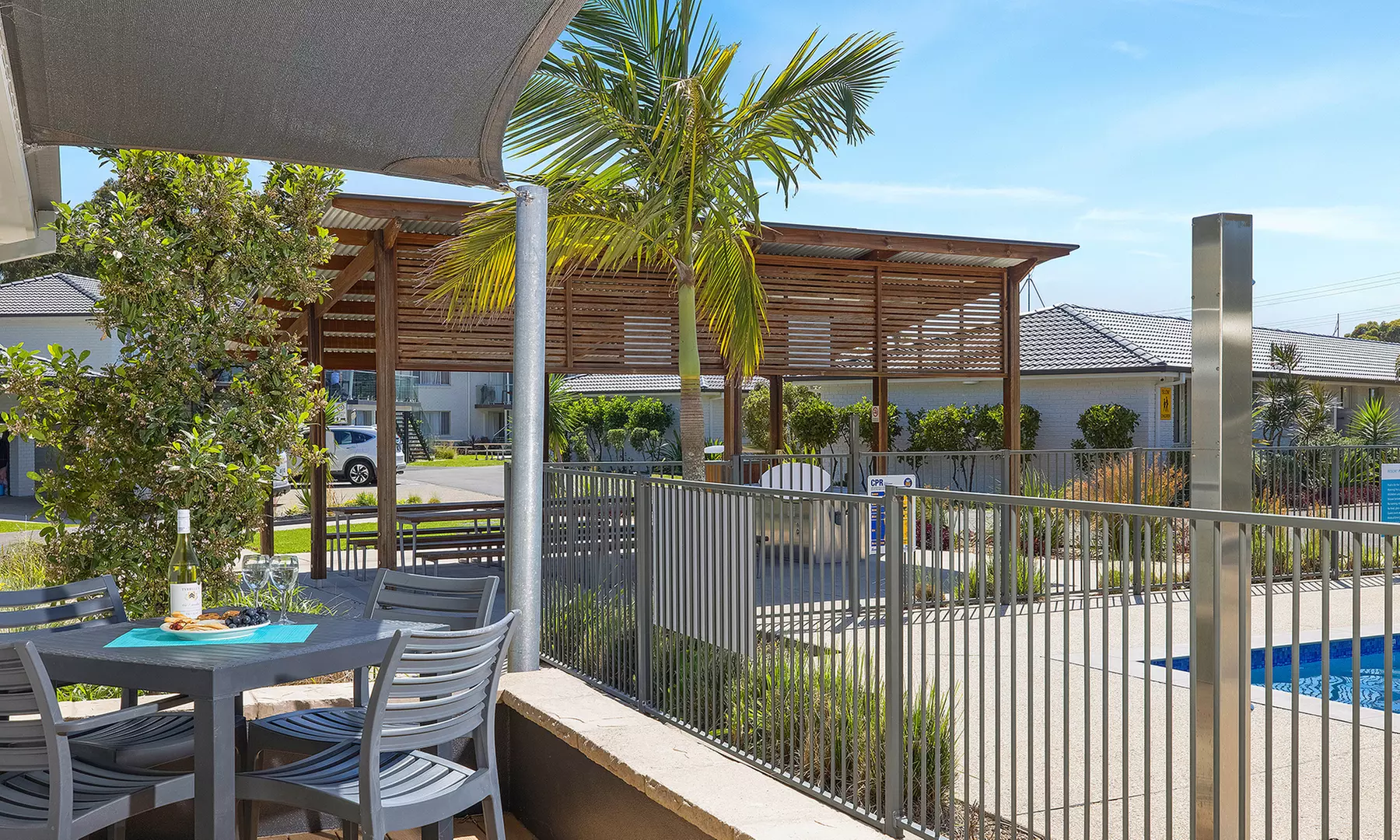 Port Stephens: Apartments with Wine and Late Checkout up to 6