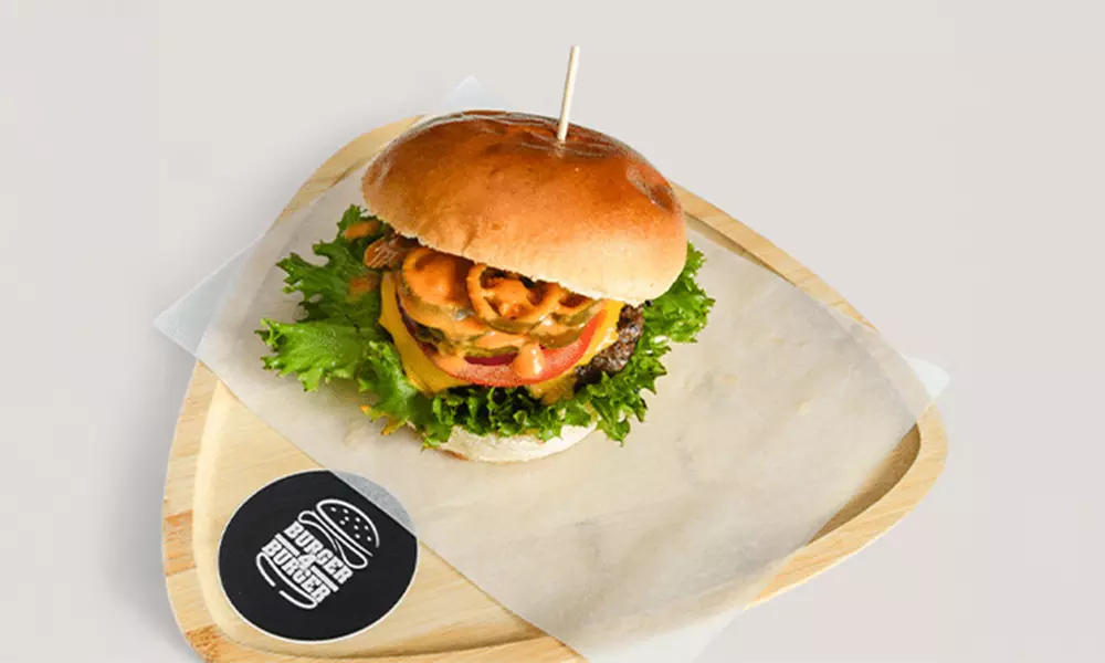 Köstliche Burger nach Wahl inkl. Pommes für 1, 2 oder 4 Personen