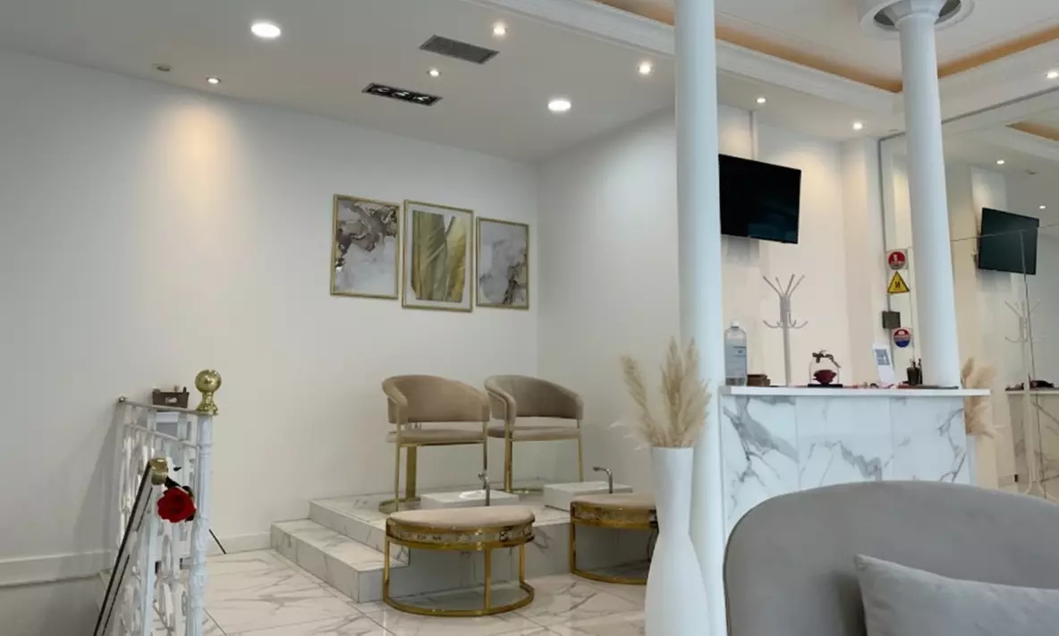 Head spa formule découverte ou signature chez Sweet Body By Mina