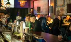 Skip-the-Line-Ticket & 3 Getränke für die "Eisbar" in Amsterdam