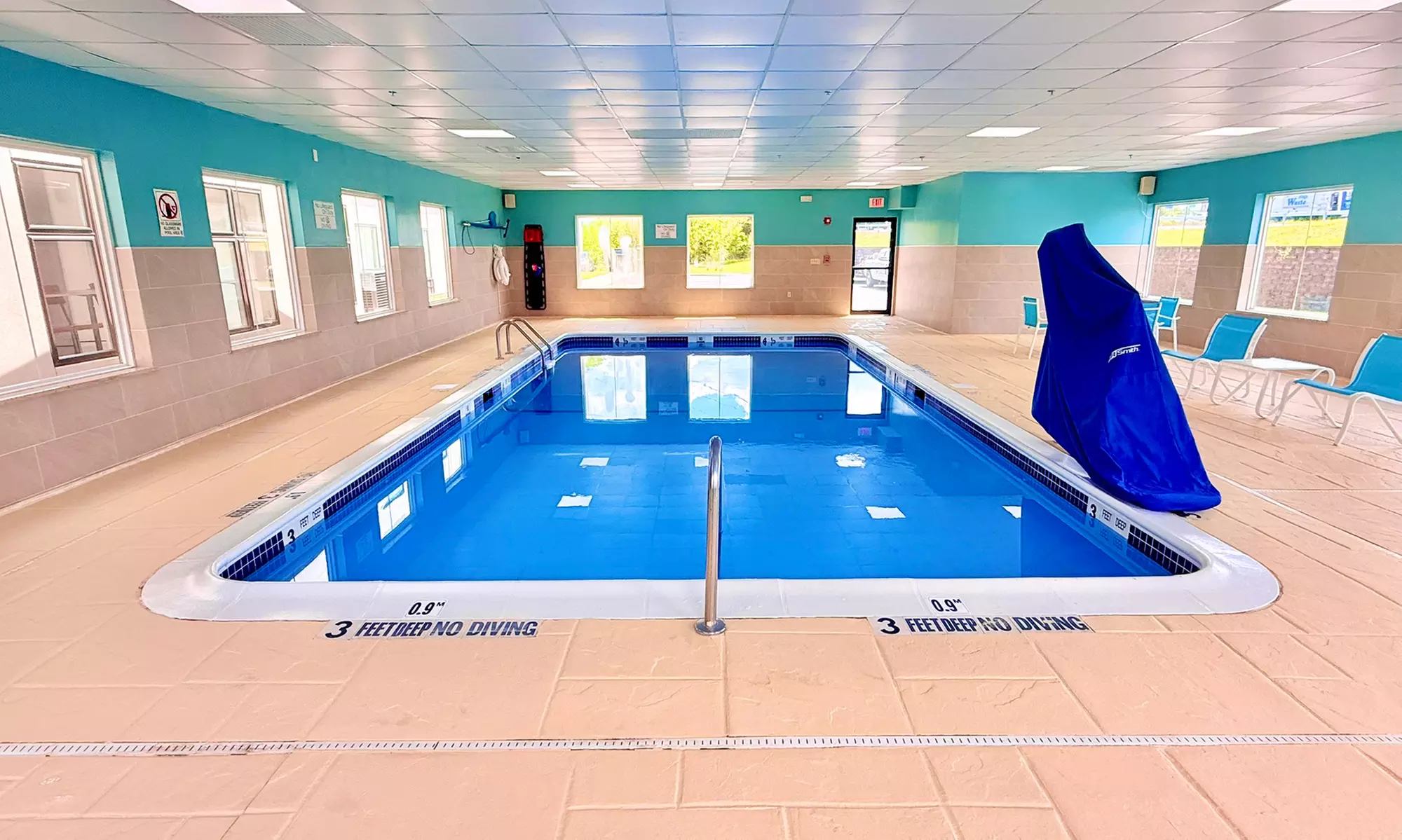 Stay at Holiday Inn Express & Suites Chester–Monroe–Goshen, NY