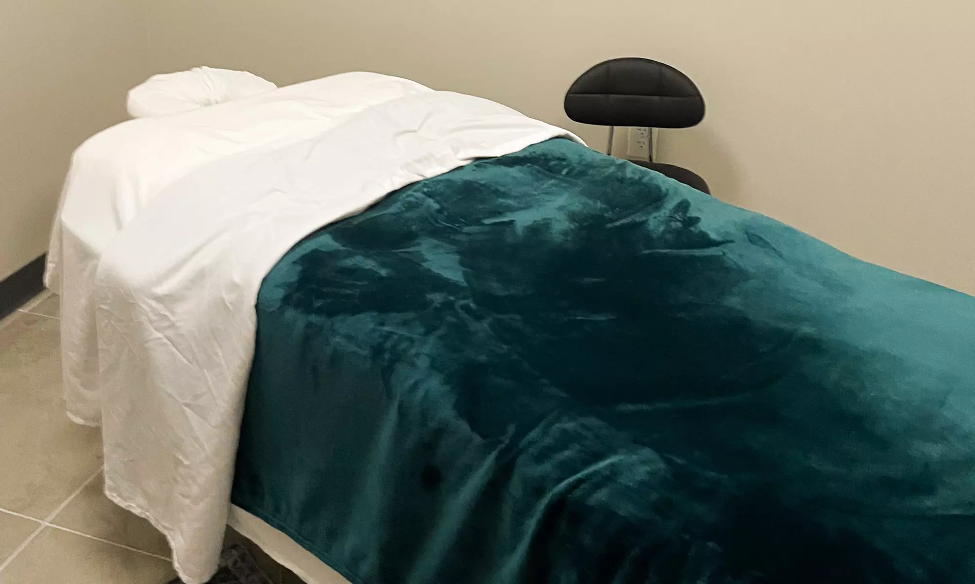 Unwind with One /Two 60 Min, or 90 Min Full Body Massage Sessions