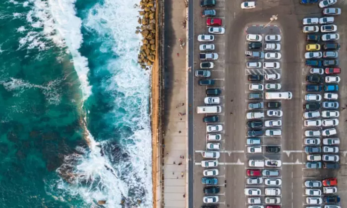 3, 5, or 7-Day Airport Parking with Free Shuttle at FLL Parking Spots