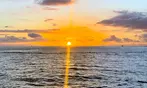 1-Hour Aloha Sail – Waikiki Coastline & Diamond Head Views