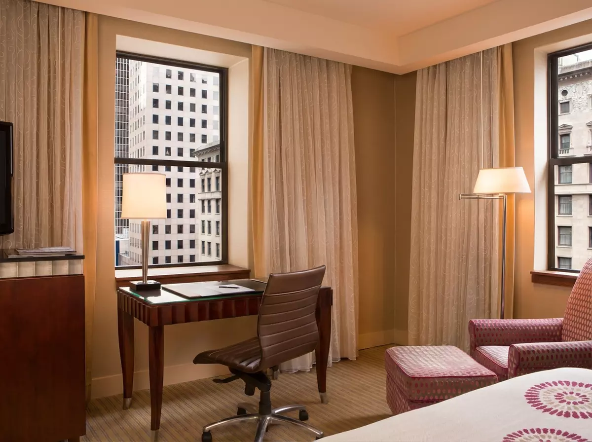Member-Only Deal: Millennium Hotel Knickerbocker Chicago