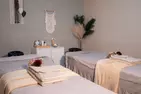 Choice of 60 or 90 minute Pamper Package at Villux Therapy!
