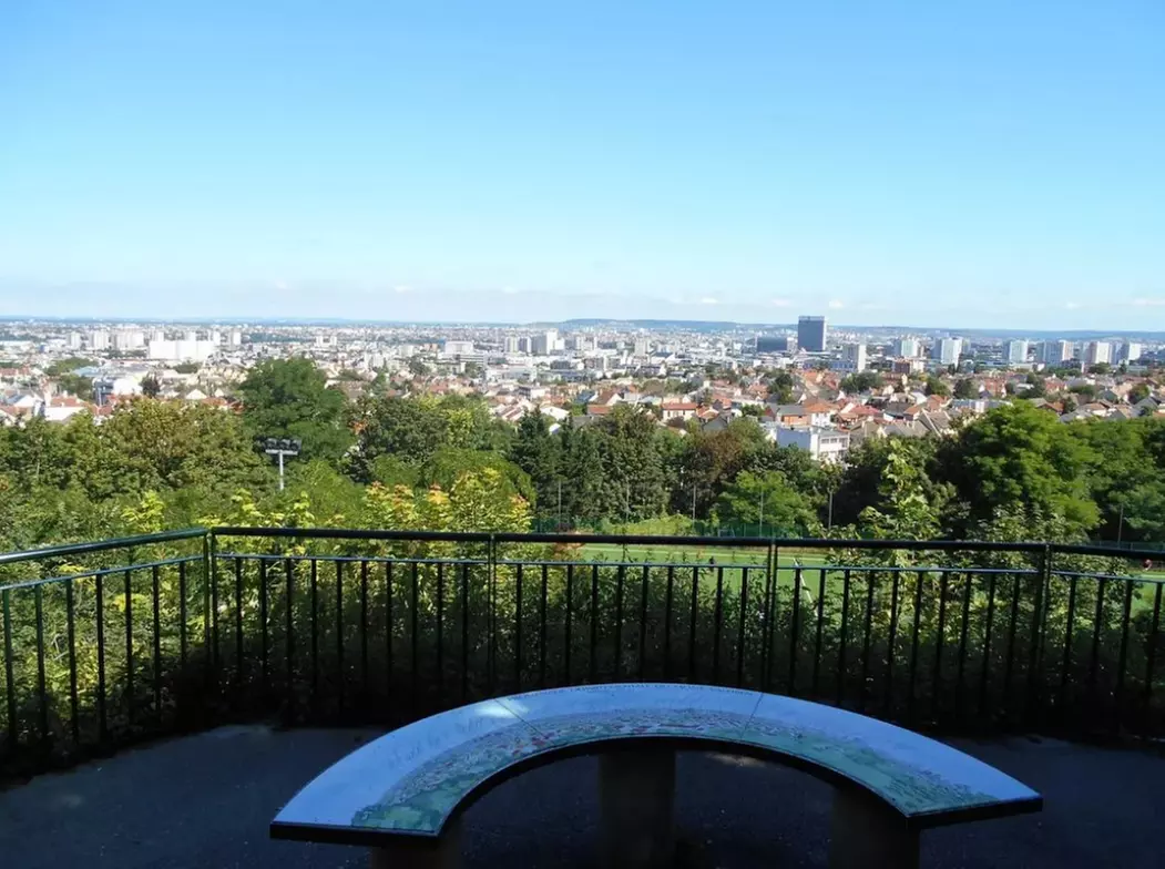 Proche Paris : séjour en appartement avec petit-déjeuner en option