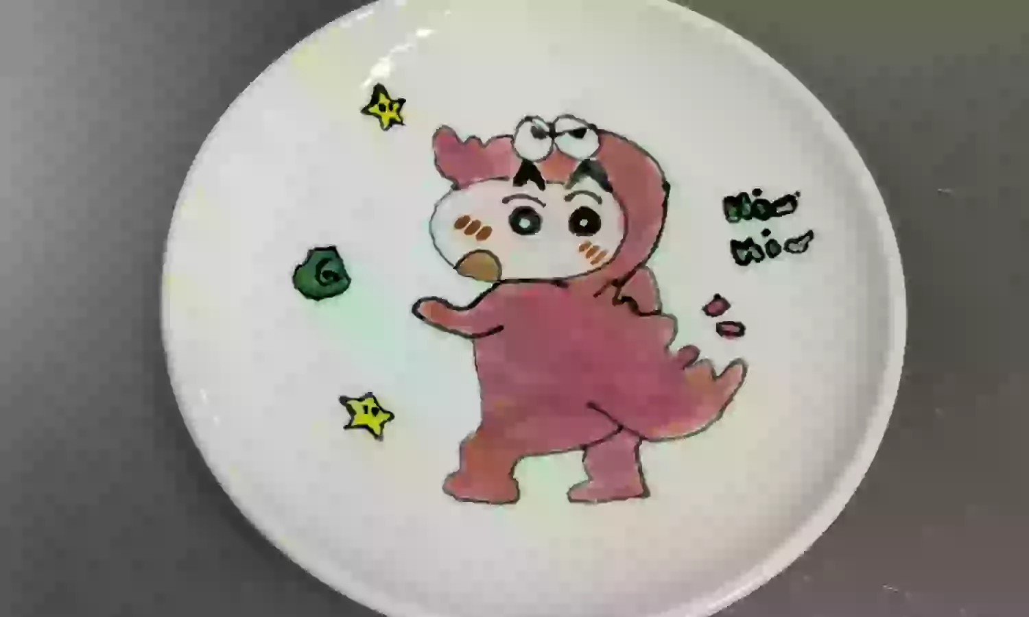 Taller de pintura cerámica con picoteo y bebida para 1 o 2 personas