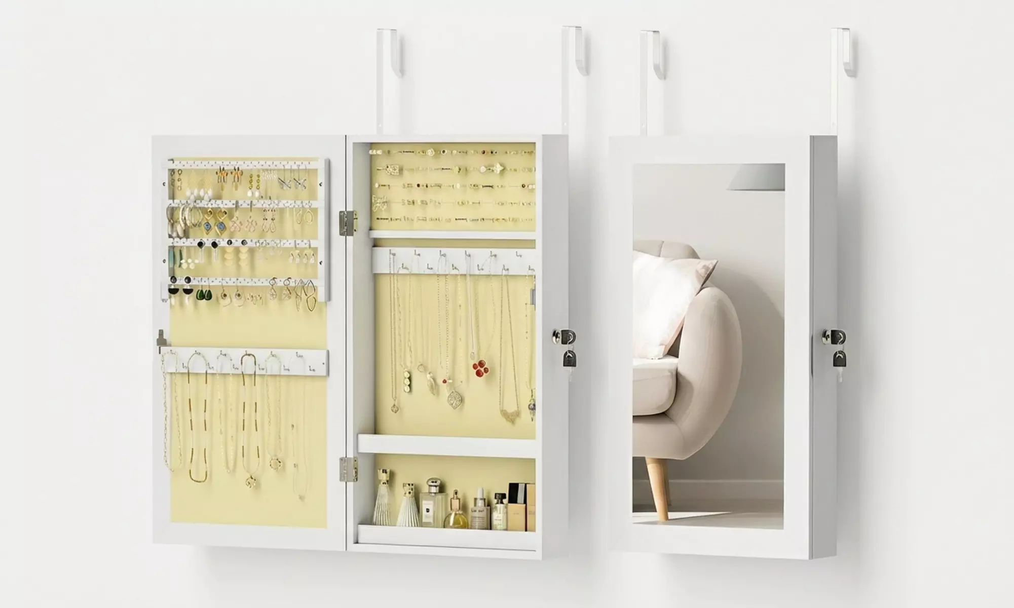 HOMCOM Wall-Mounted Jewellery Storage Cabinet with Mirror