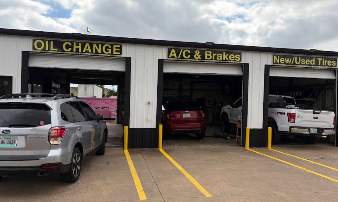 Full-Service Oil Change with Brake Inspection & Multi-Point Check