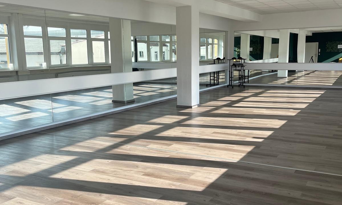 5er- oder 10er-Karte für alle Tanzkurse im Studio Amar für 1 Person