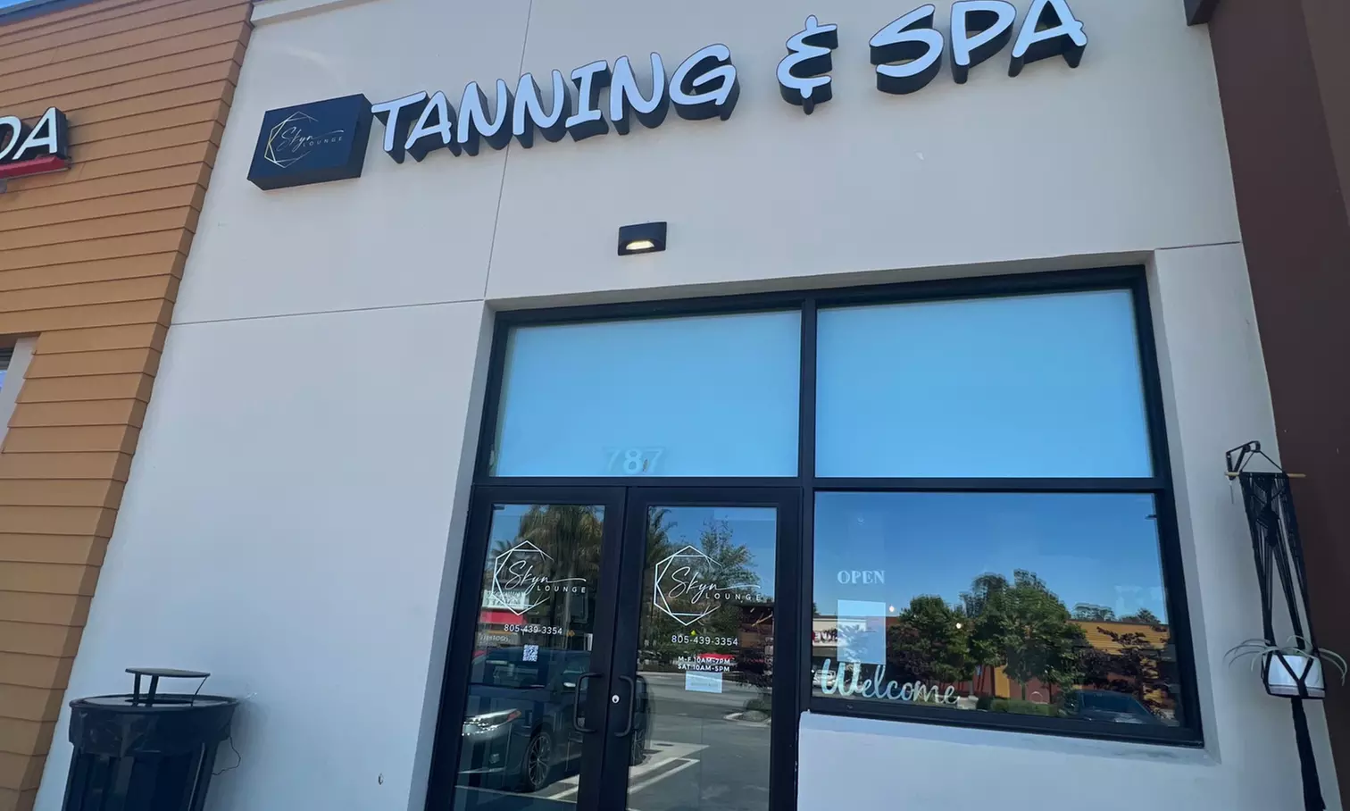 Achieve a Radiant Glow with One, Two or Three Versa Spa Pro Spray Tan