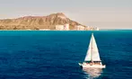 1-Hour Aloha Sail – Waikiki Coastline & Diamond Head Views