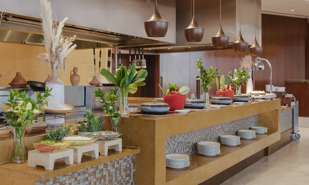 5* Daily Lunch Buffet with Beverages: Child (AED 39), Adult (AED 69)