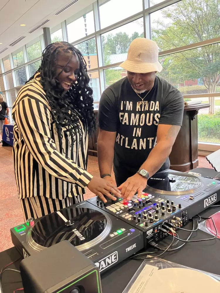 Learn DJ Basics with a Twist