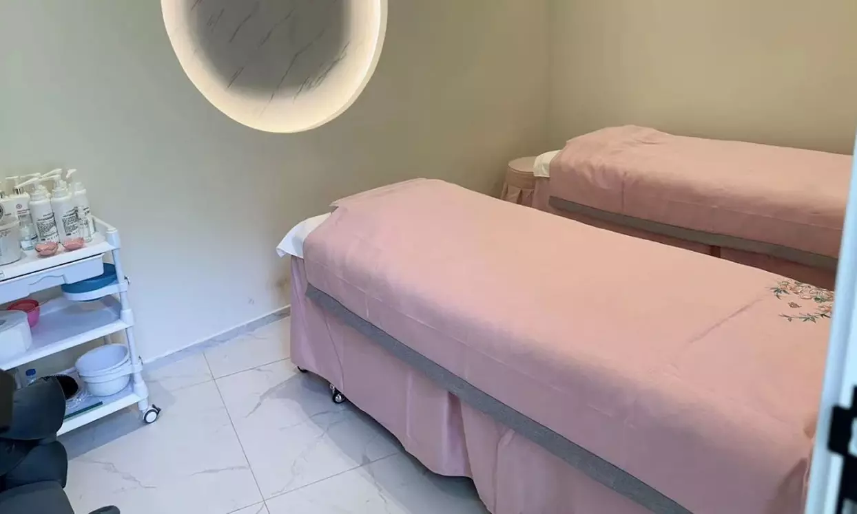 Choice of 60 or 90-Minute Body Treatment with Optional Scalp Treatment