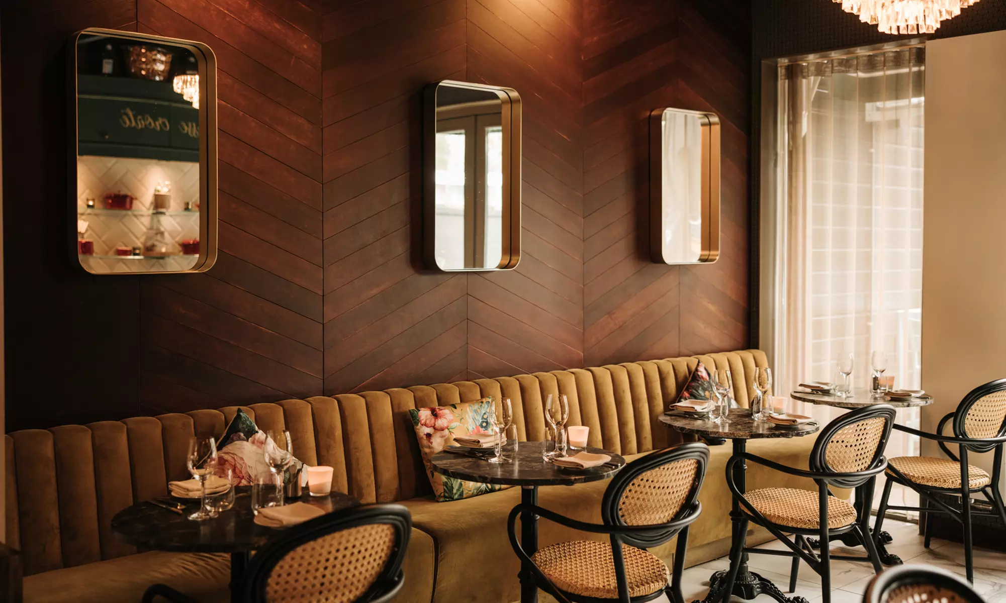 Franse klassiekers en warme gastvrijheid in een gezellige bistro