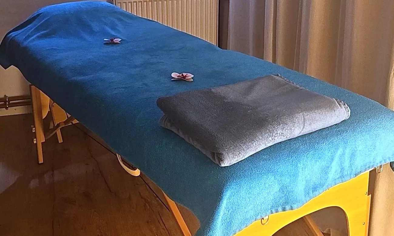 Réflexologie plantaire ou modelage californien ou du dos et du visage