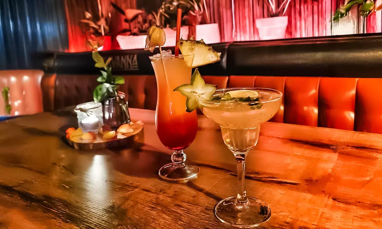 Mix it up: 3 Std. Cocktail-Tasting inkl. Snacks für 1-6 Personen