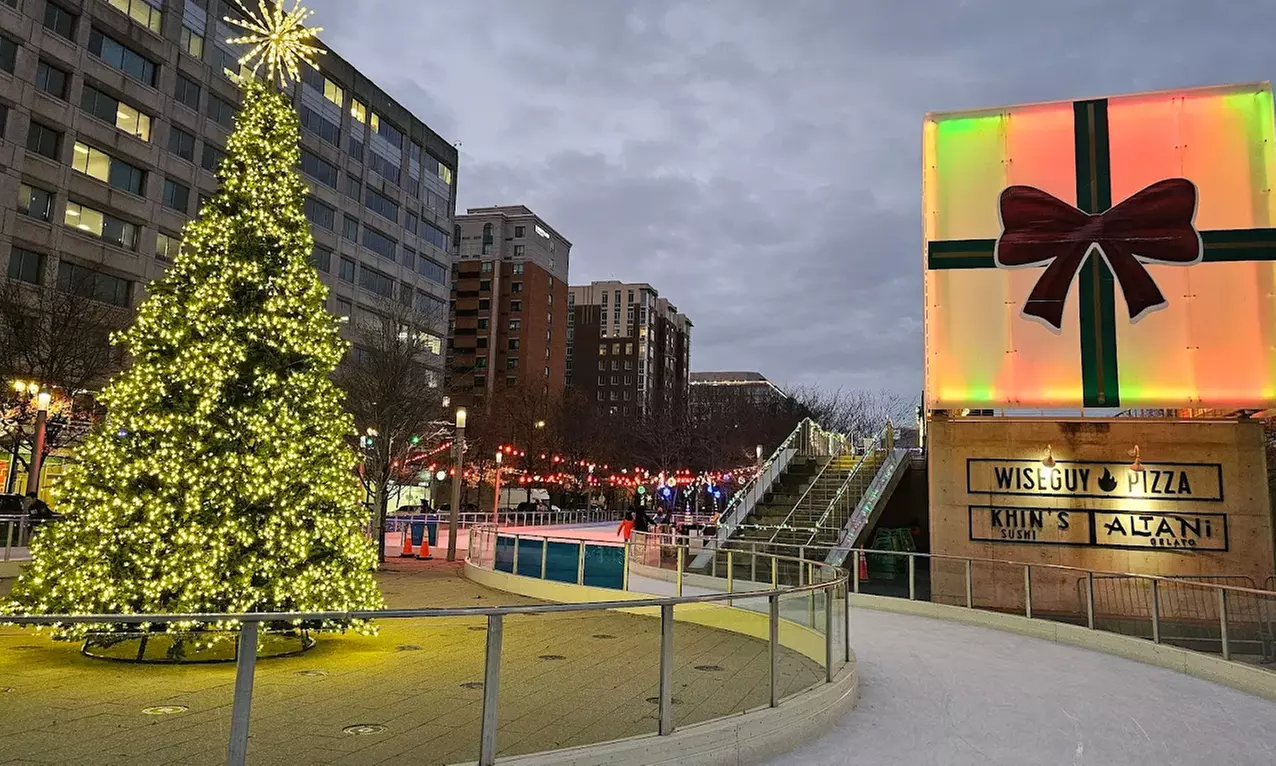 Ice Skating & Rentals at Canal Park Ice Rink