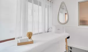 1 à 3 séances de cryolipolyse sur plusieurs zones au centre LAB THERAPY (jusqu'à 42% de réduction)