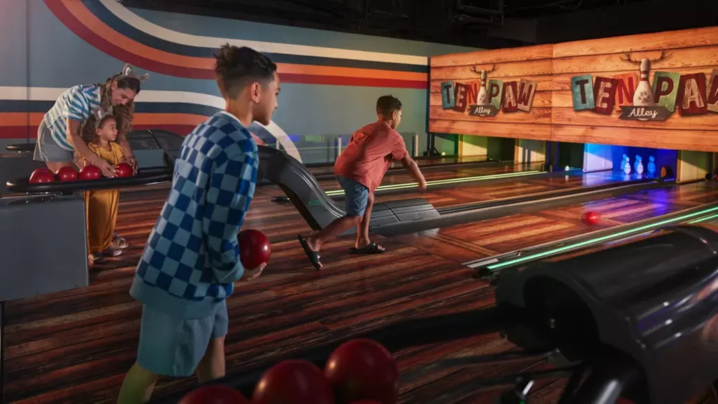 Great Wolf Lodge: Gift Card for Stays & Water Park Fun at 22 Locations