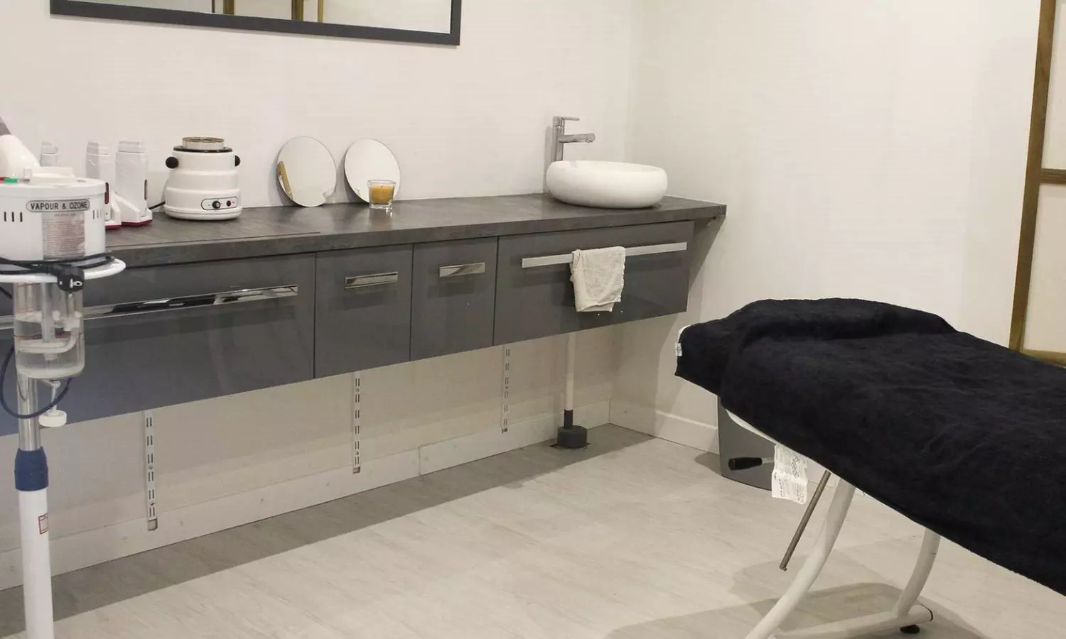 Hammam d'1h avec options gommage de 30 min et modelage de 30 min à Essenti'elle (jusqu'à 50% de réduction)