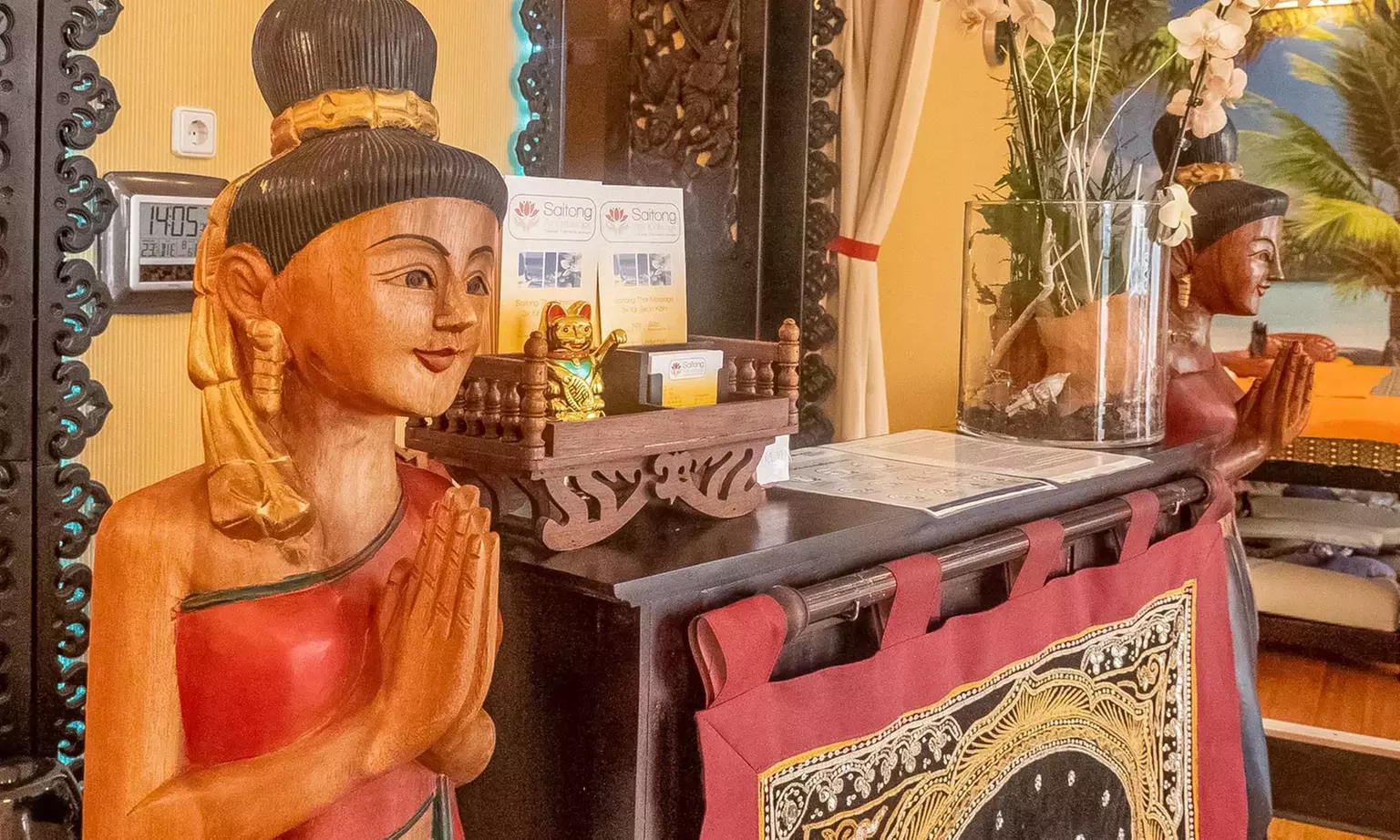 Traditionelle Thai-, Aromaöl- oder Rückenmassage für 1 Paar