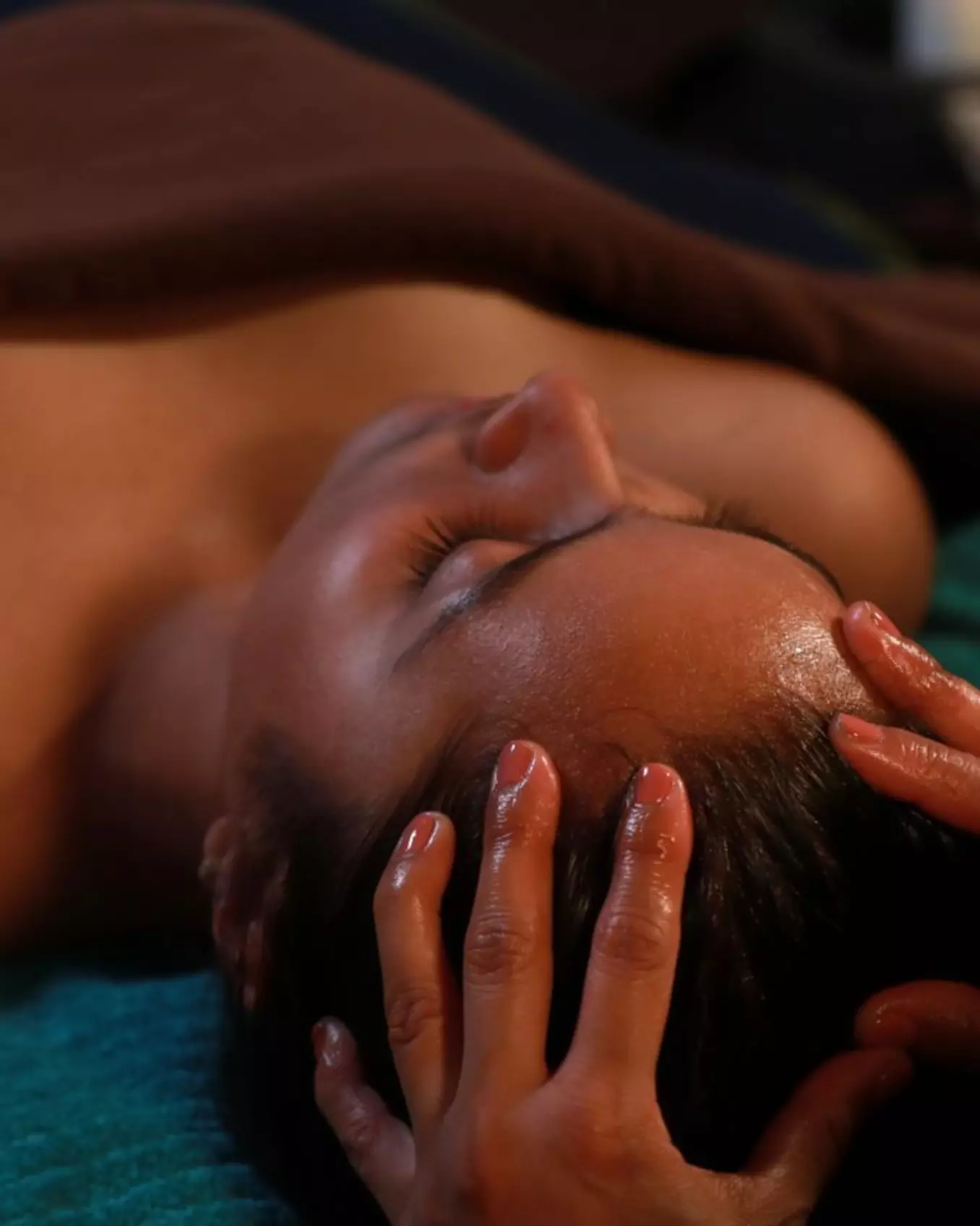 60-Minute or 90 Minutes Luxury Head Spa Experience w/w/o Facial