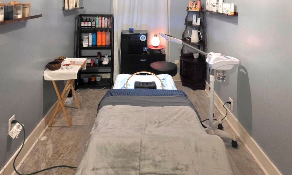 Get One or Two 60, or 90 Minute Head Spa Treatment