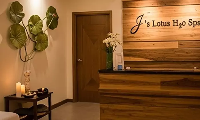 Pampering package: Massage + Hot Towel + Aromatherapy + Foot Scrubbing