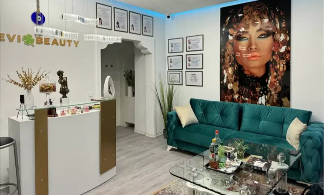 3 oder 5x Diodenlaser Haarentfernung an einer kleinen oder großen Zone