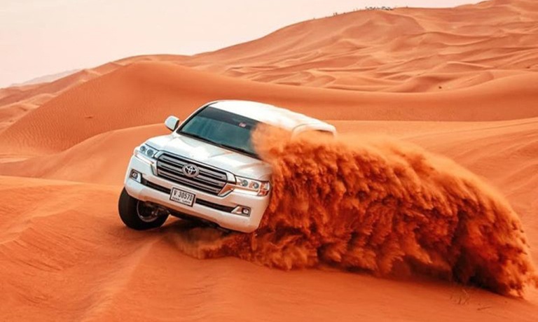 Premium Desert Safari with Waiter Service, Home/Hotel Pick up/Drop off