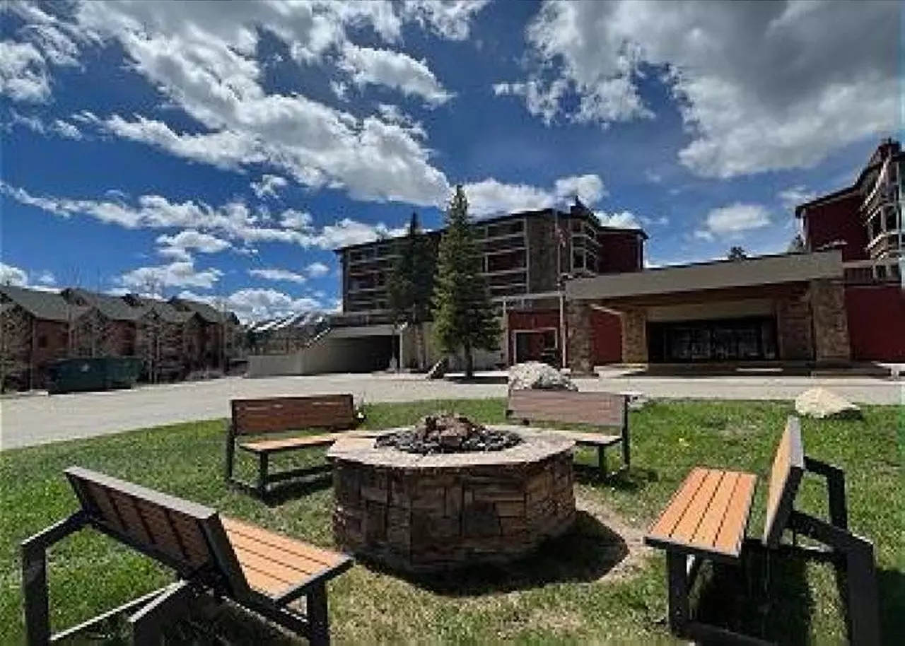 Resort in the Heart of Winter Park with Indoor Pool & Mountain Access