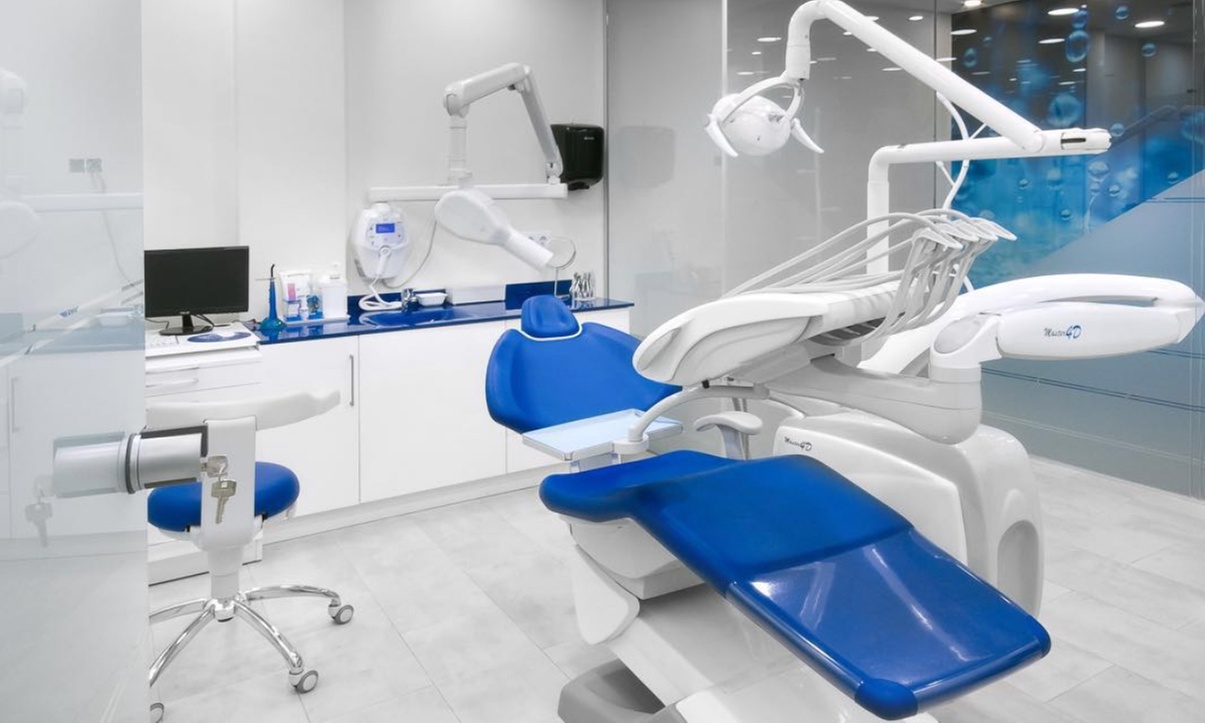 Limpieza bucal completa con opción a radiografía y blanqueamiento