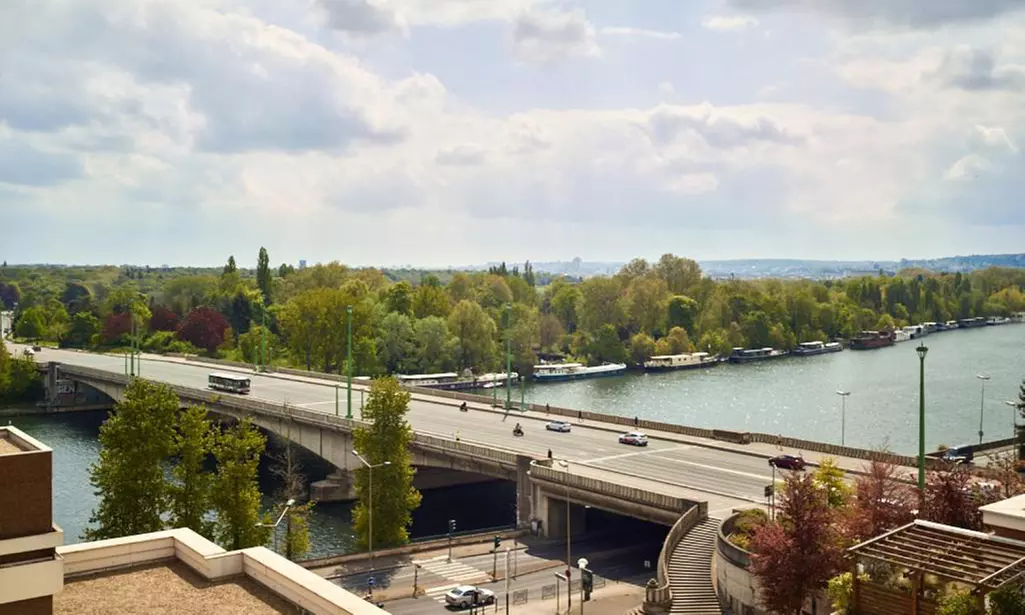 Proche Paris : séjour en appartement avec petit-déjeuner en option