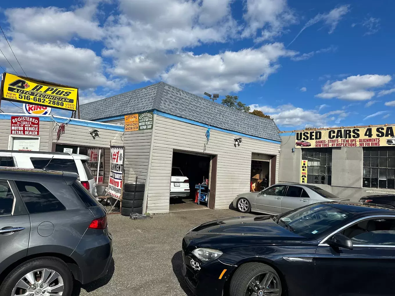 1 Full Synthetic Oil Change w/ Filter Replacement or Wheel Alignment