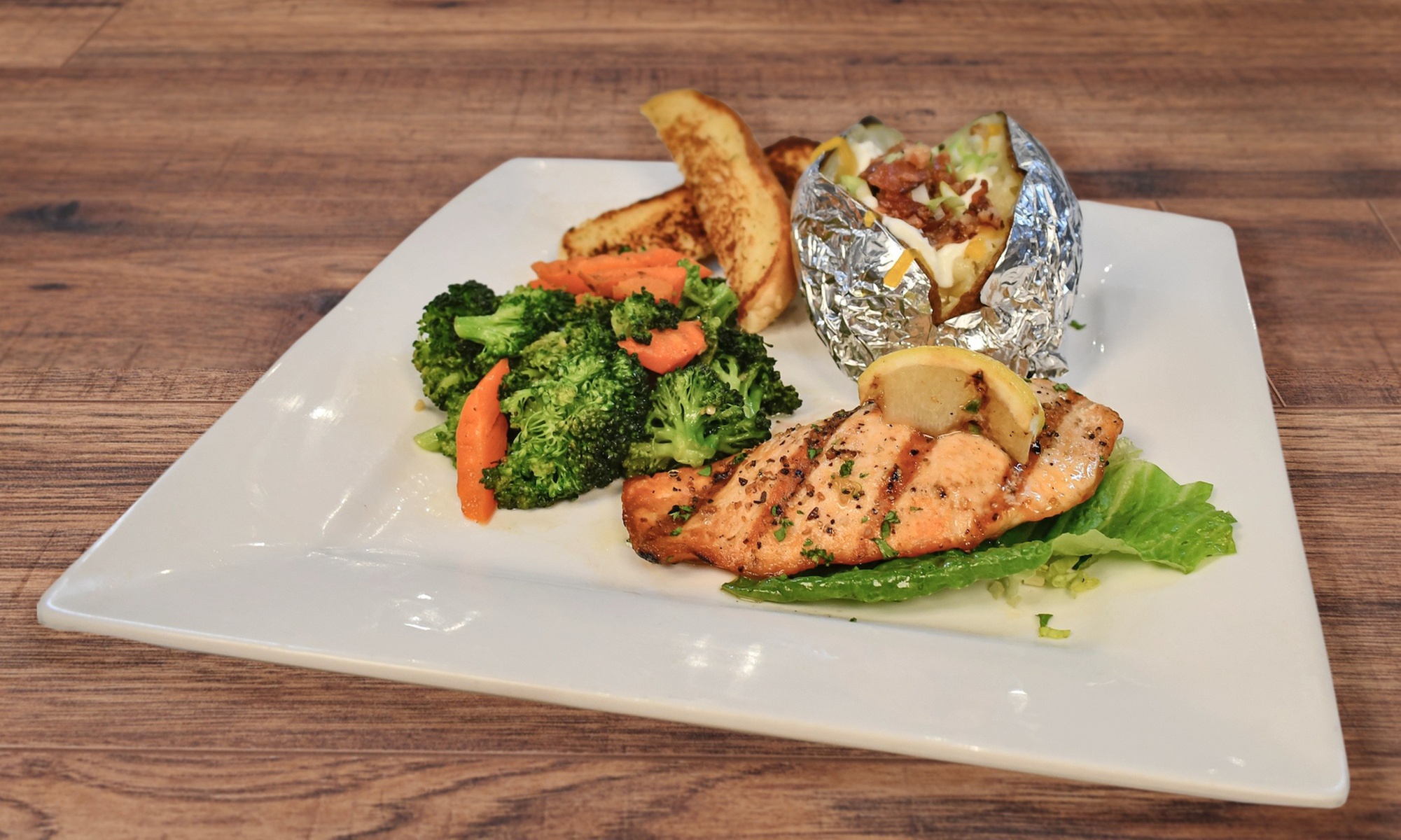 Enjoy $40 or $80 Towards Food and Drink at Caribbean Kirkland Casino