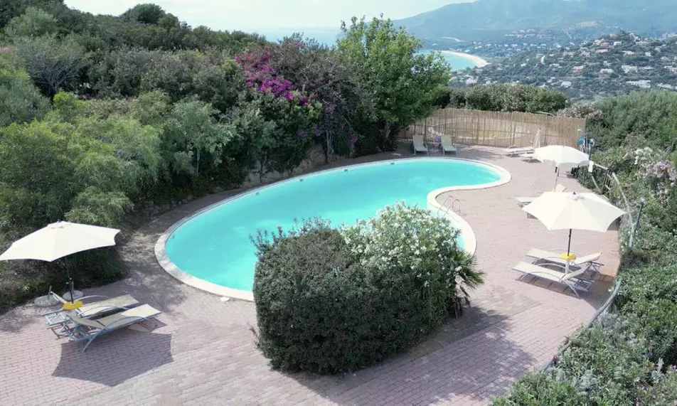 Sardegna, Villasimius: 3, 5 o 7 notti per 2 o 4 in formula residence