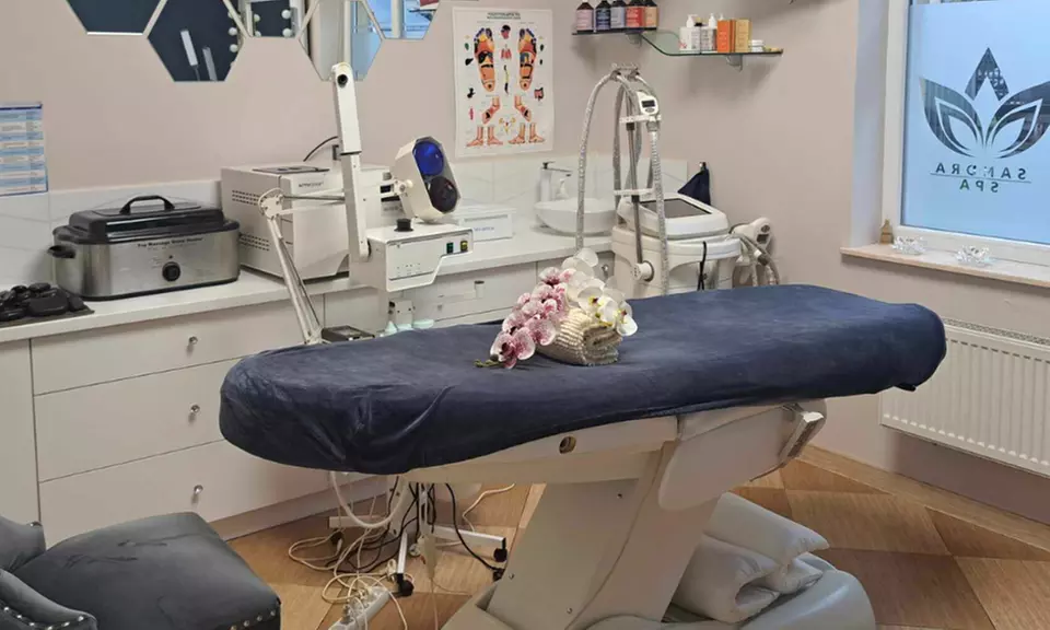 Godzinny masaż relaksacyjny całego ciała, gorącymi kamieniami lub stóp