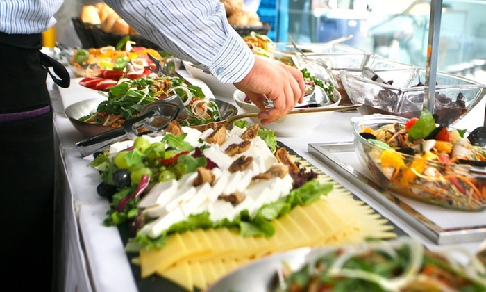 All-You-Can-Eat „Mediterraner Brunch“ inkl. Tee & Kaffee für 1-4 Pers.