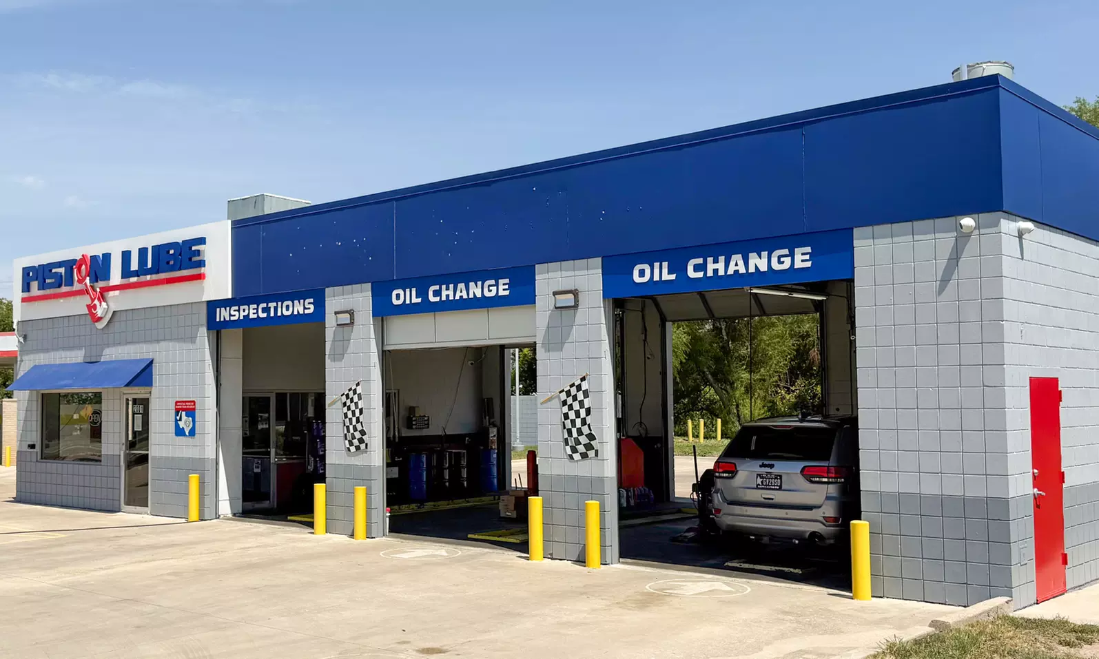 Full Synthetic or Synthetic Blend Oil Change at Piston Lube Center
