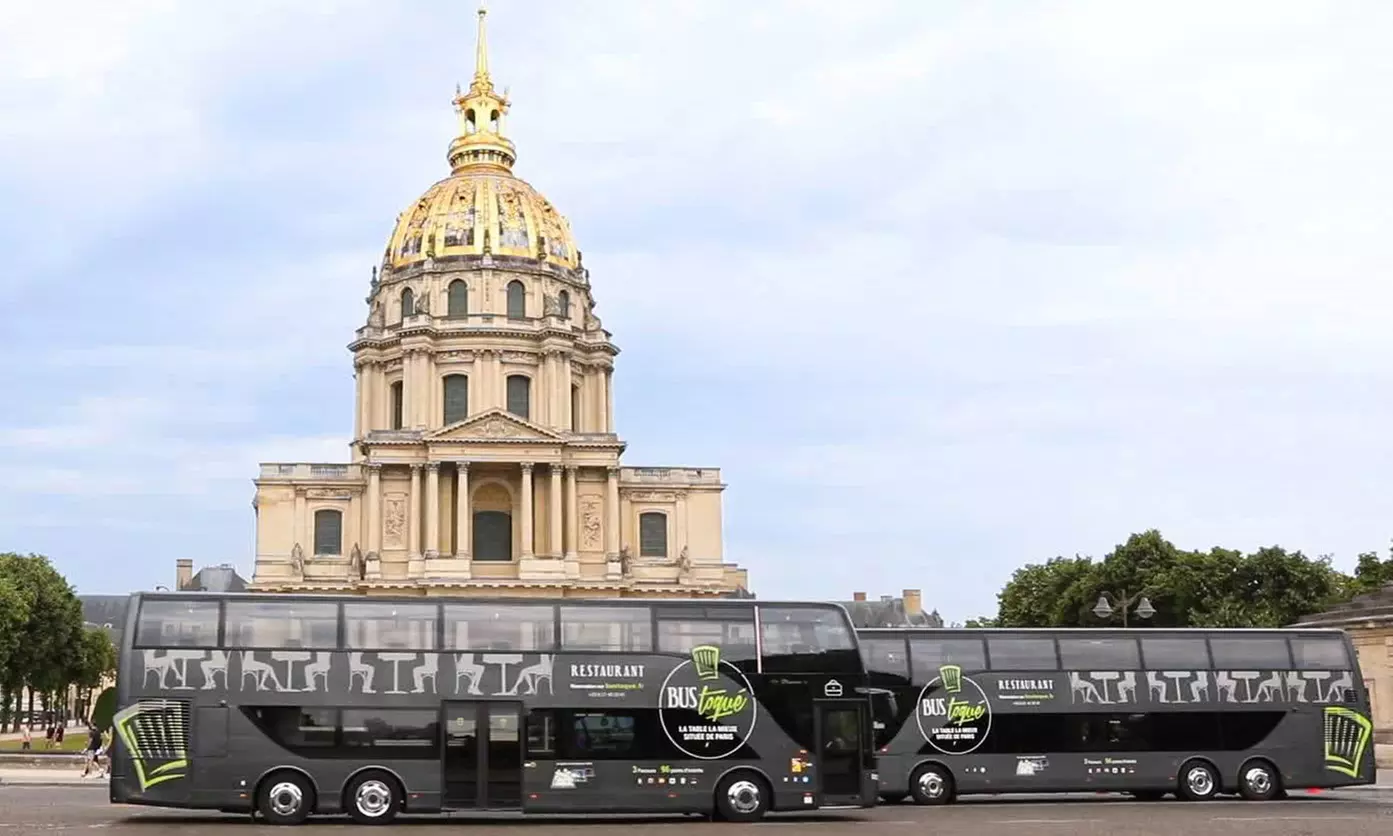 Déjeuner ou dîner à bord du bus toqué Champs-Élysées ou St-Germain