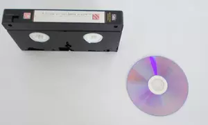 Digitalisierung von 3 bis 15 Videokassetten mit bis zu je 240 Min. bei Filmtransfer Ida (bis zu 87% sparen*)