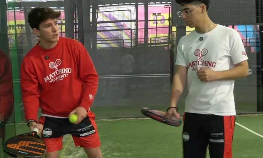 Clases a domicilio de pádel y tenis para 2 o 4 personas